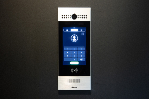 自動入退室管理